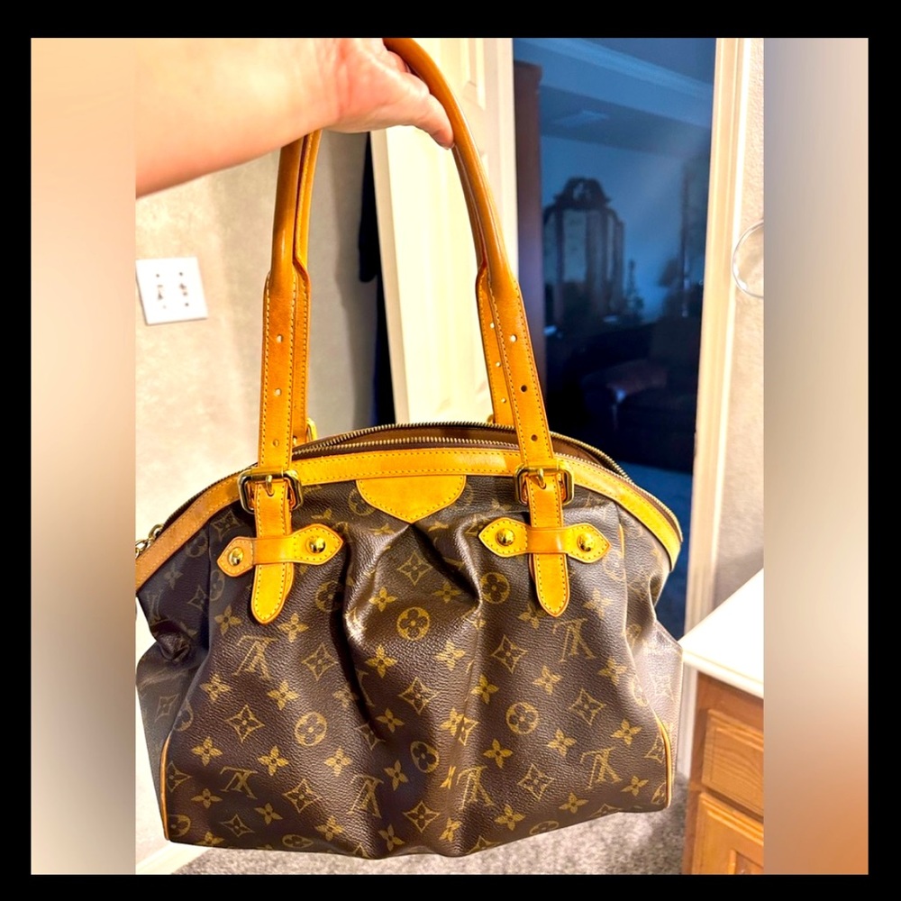 Louis Vuitton Tivoli GM